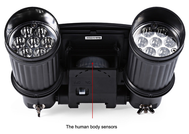 Solar Powered PIR Motion Sensor Dual Head Spotlight Adjustable Waterproof 14 LEDs Wall Light