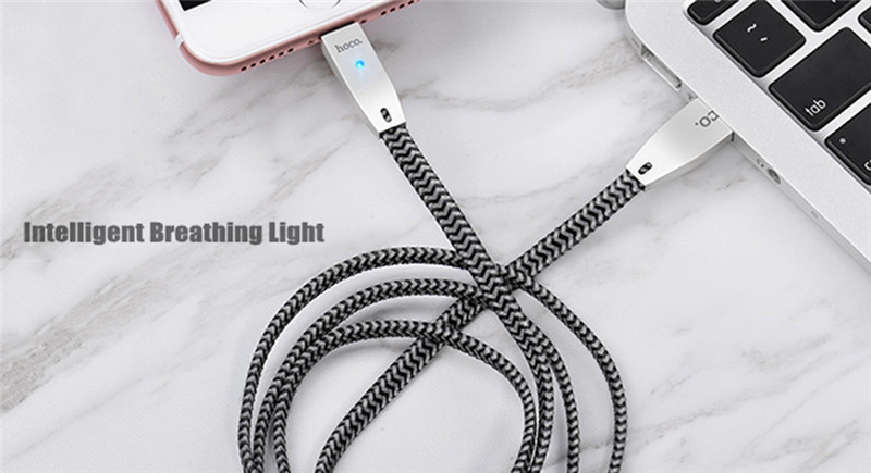 HOCO U11 2.4A Zinc Alloy Texture Braided Cable iPhone 