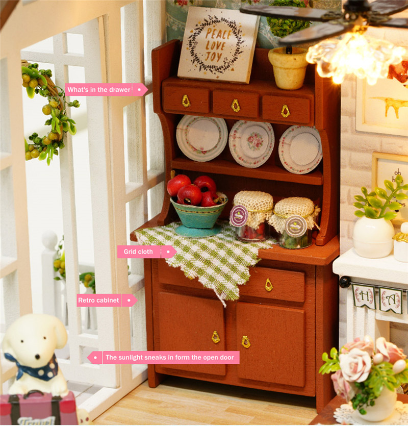 Doll Mini House Wooden Kit with LED Light Furniture DIY Handcraft Toy