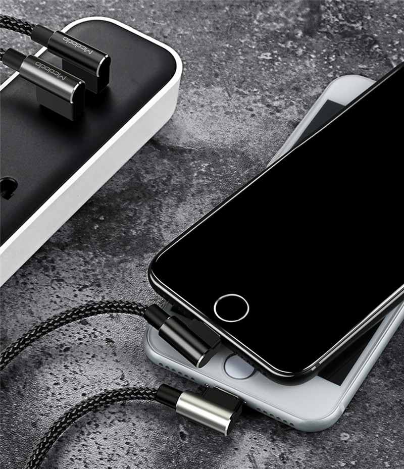Mcdodo Dual Elbow Type 8 Pin Data Transmission Sync Cord 1.8M iphone Mcdodo Dual Elbow Type 8 Pin Data Transmission Sync Cord 1.8M iphone